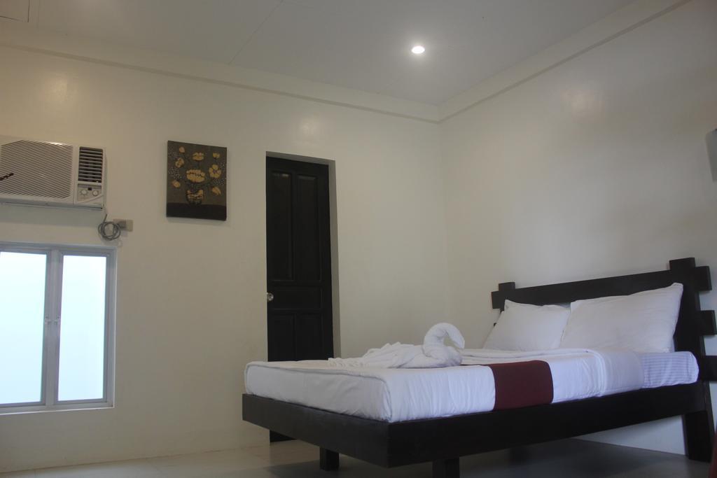 Dahome Pension Vigan Camera foto